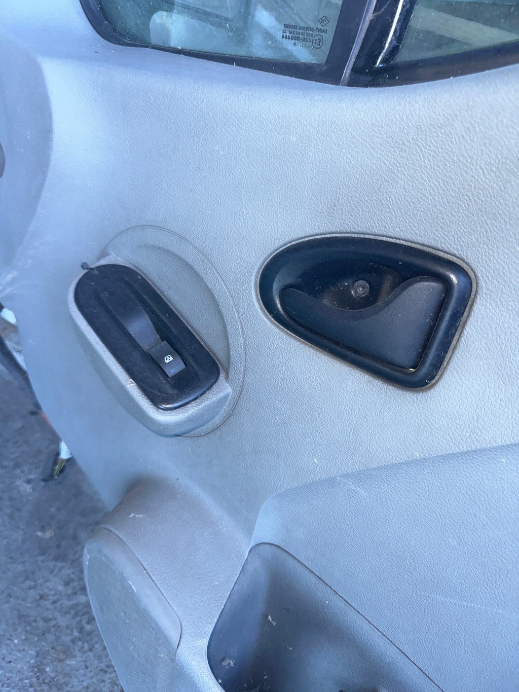 Portiera Lato Passeggero Renault Master dCi 120 2006 usata