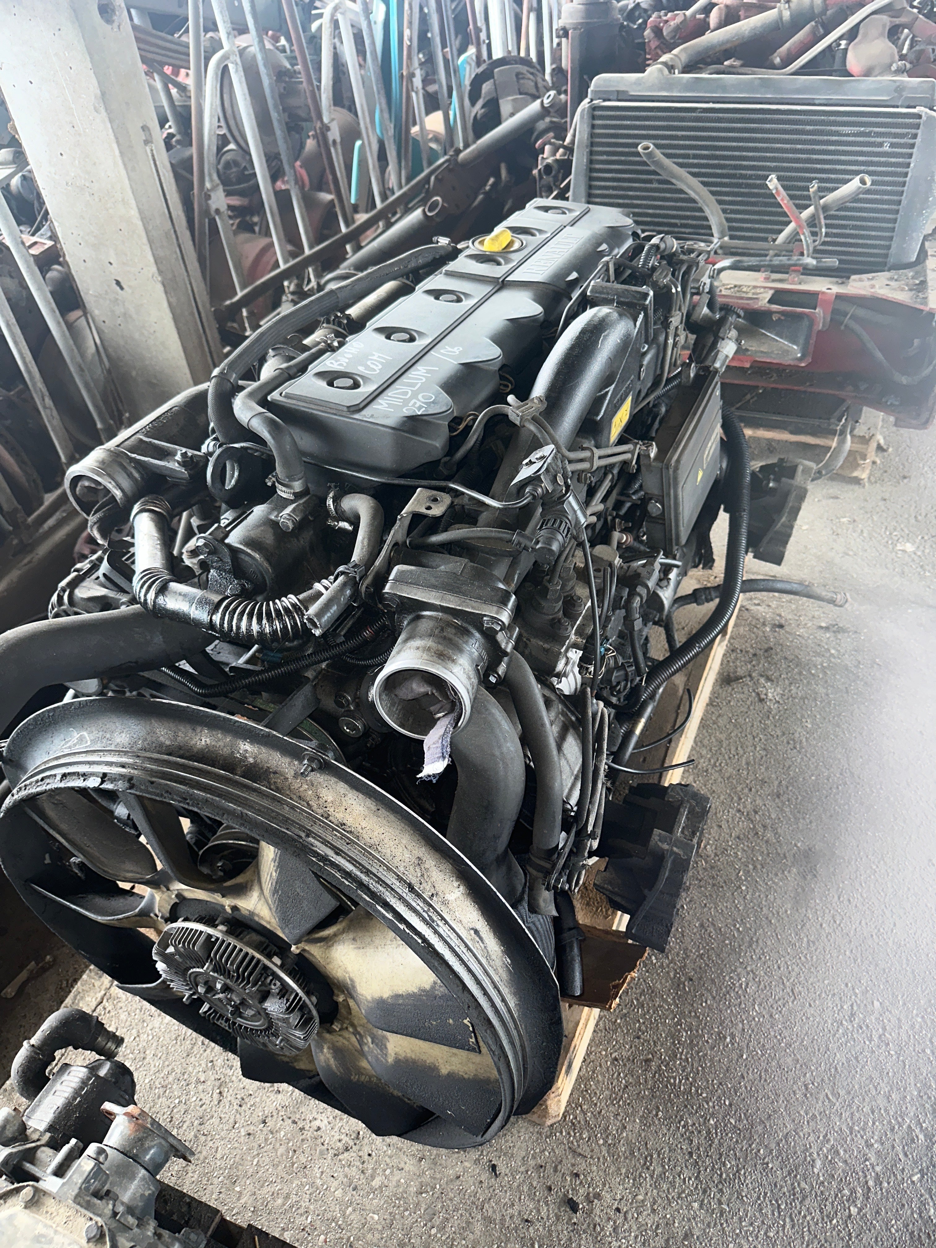 Motore Renault Midlum 270 usato