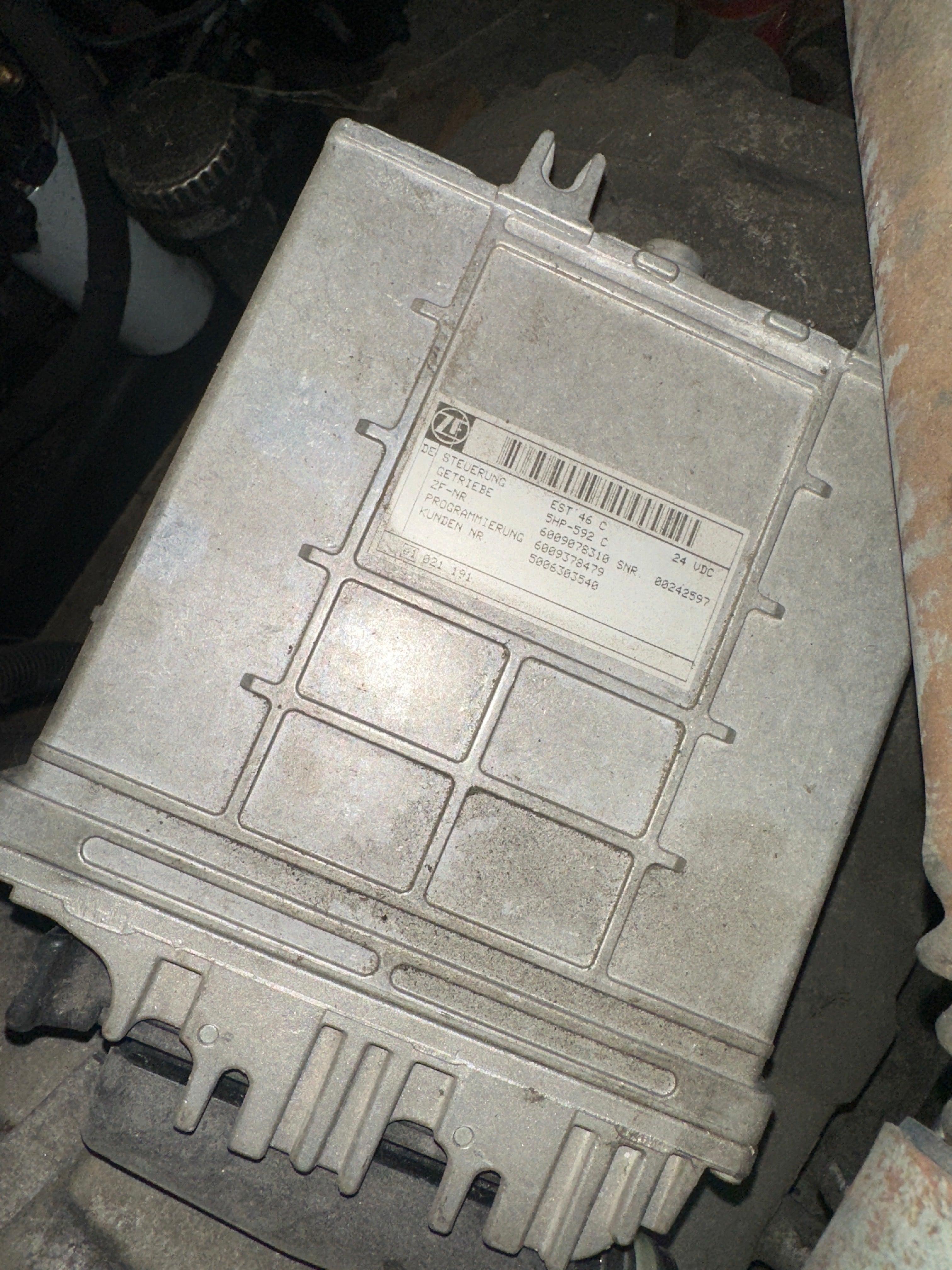 Cambio ZF Ecomat 5HP-592C usato