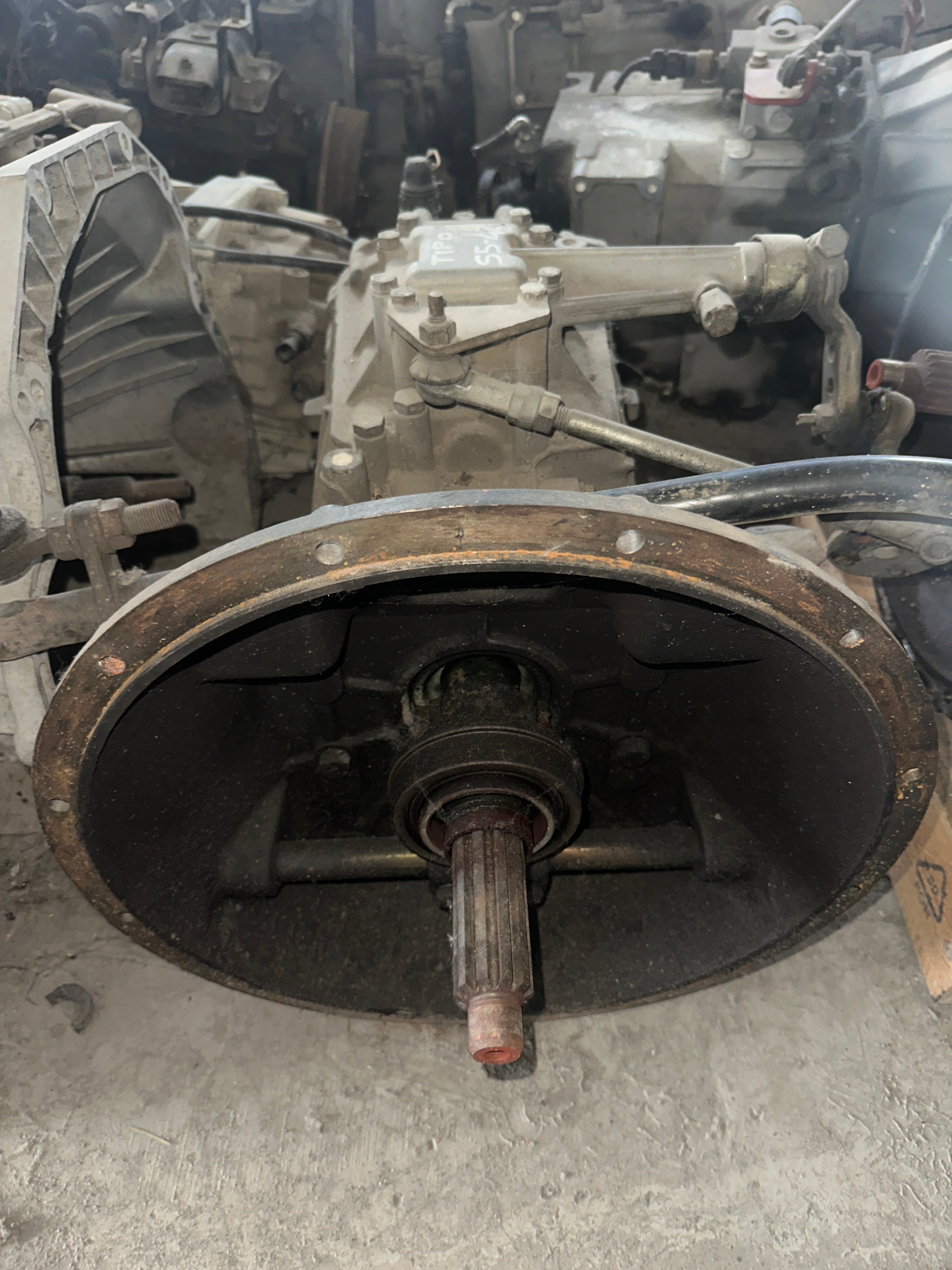 Cambio Nissan tipo ZF usato