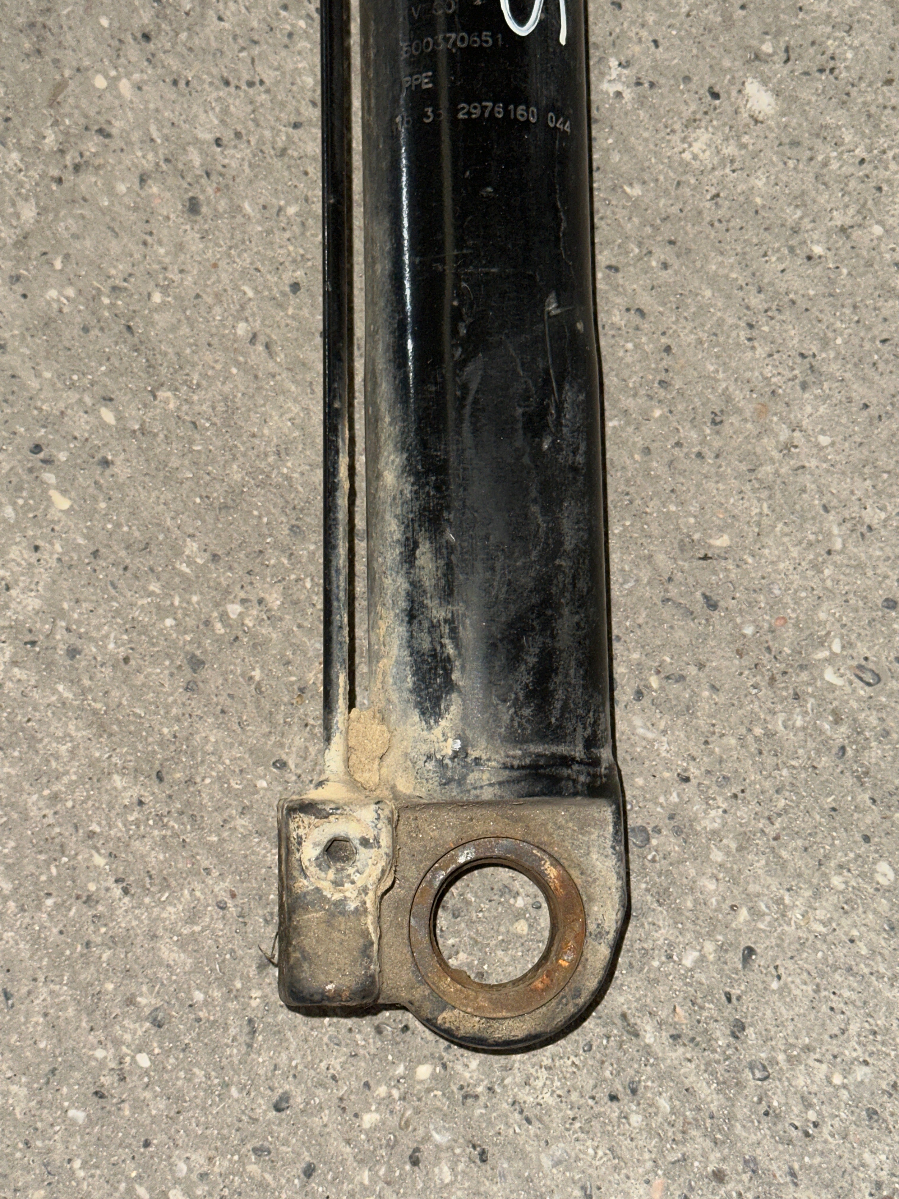 Pistone Alza cabina Iveco Stralis E6 usato
