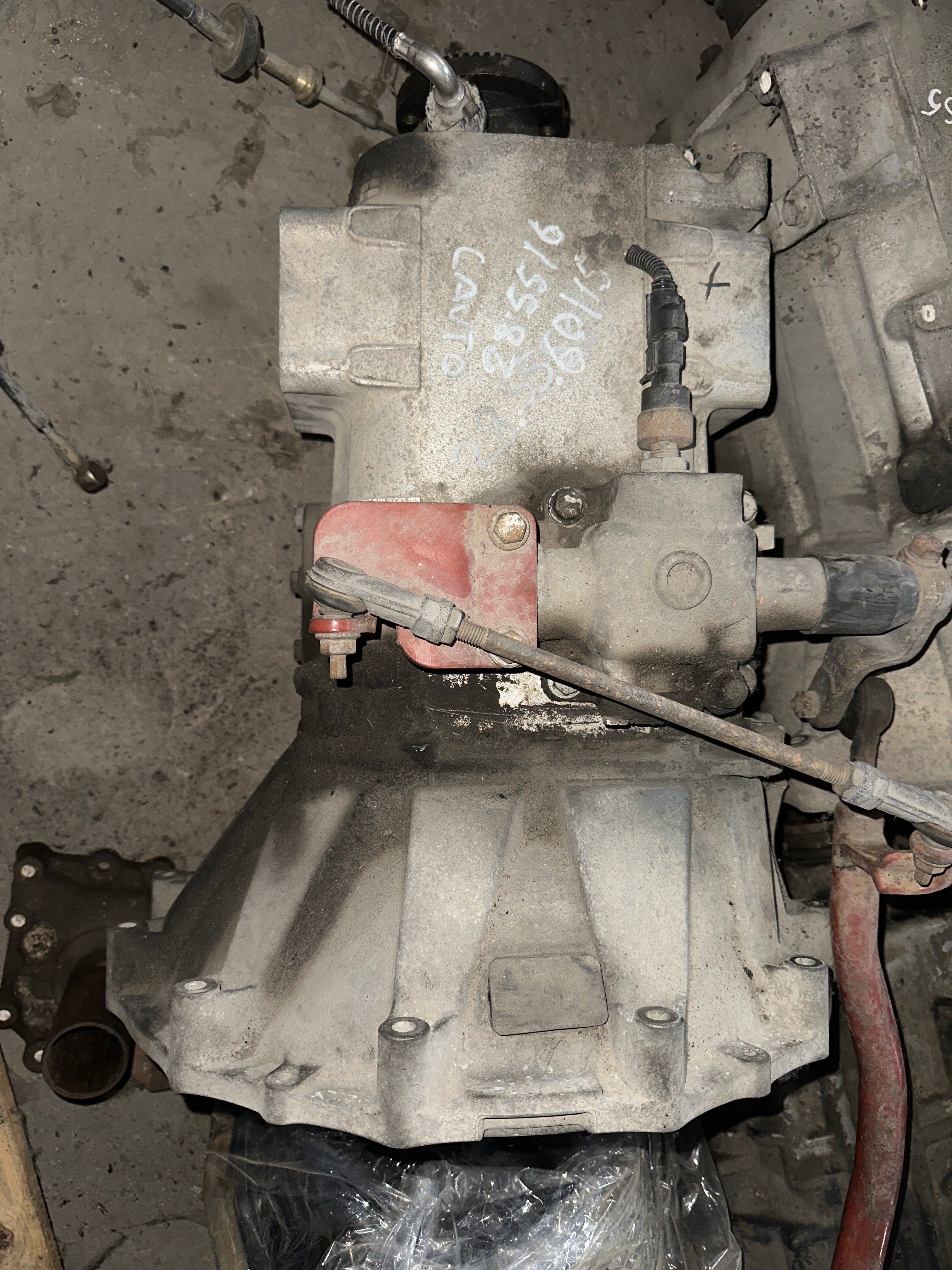 Cambio Iveco Tector 4 cil usato