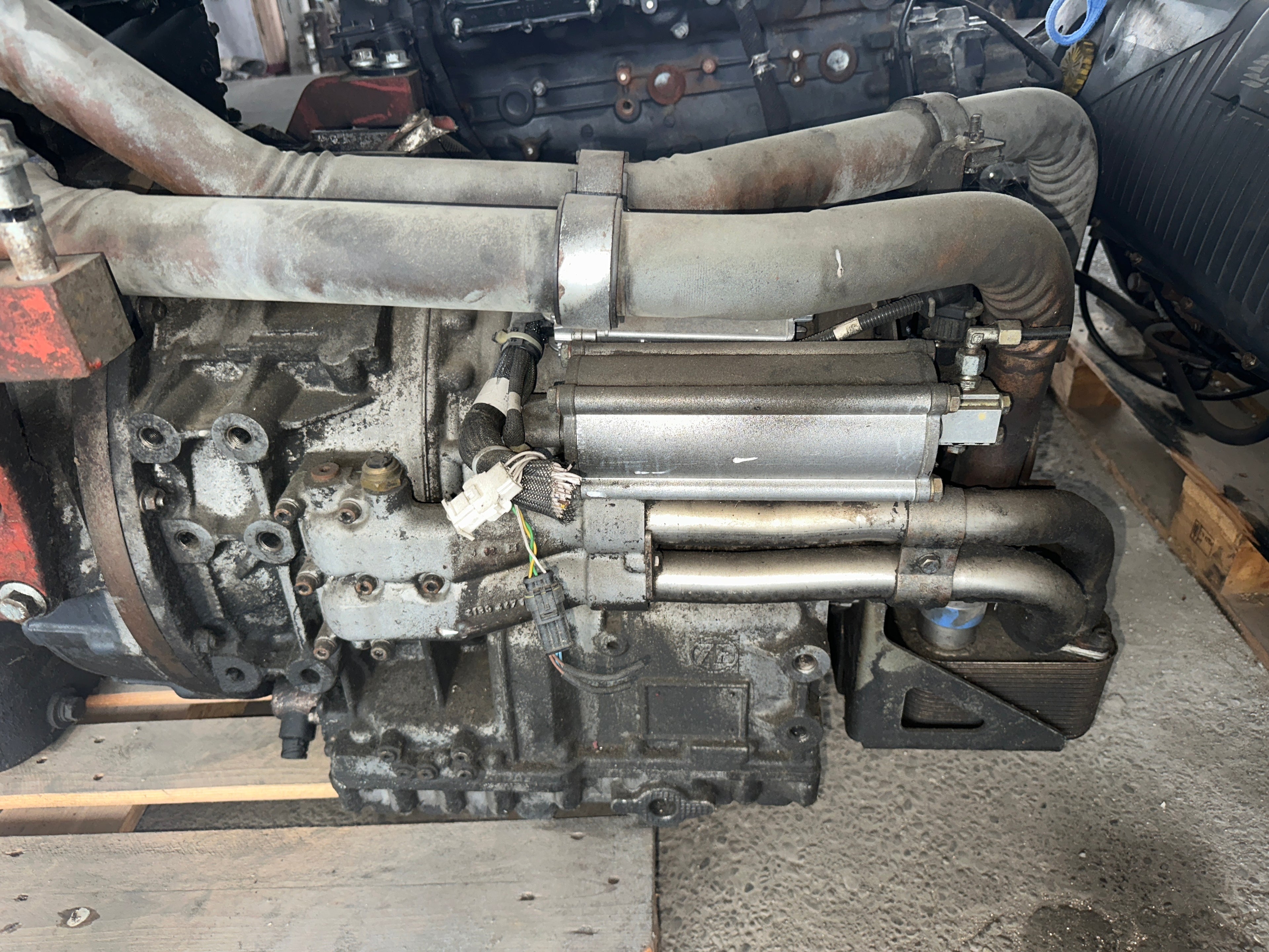 Cambio ZF Ecomat 5HP-592C usato