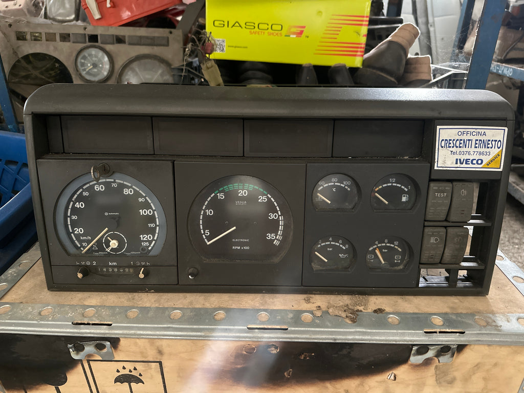 Quadro Strumenti Iveco eurostar eurotech 1990/2000 usato