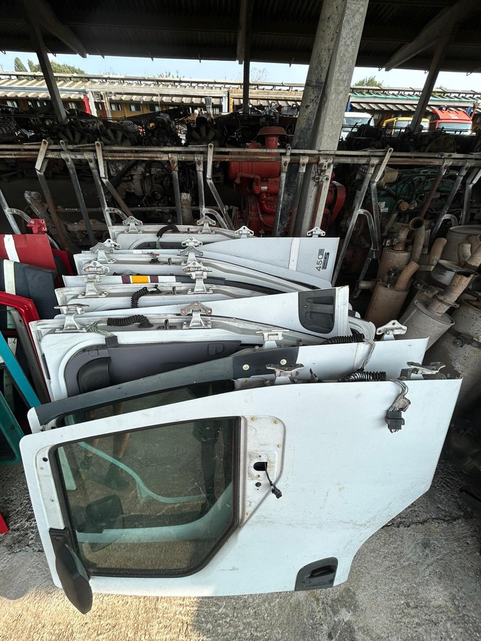 Portiera Renault premium 300\320\370\400 usata lato guida
