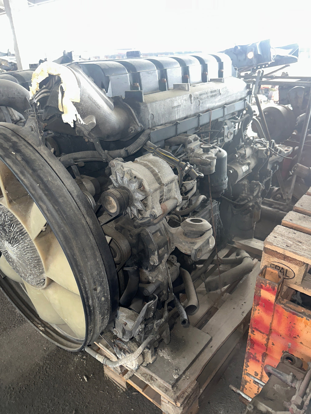 Motore Renault Premium 420 dci usato