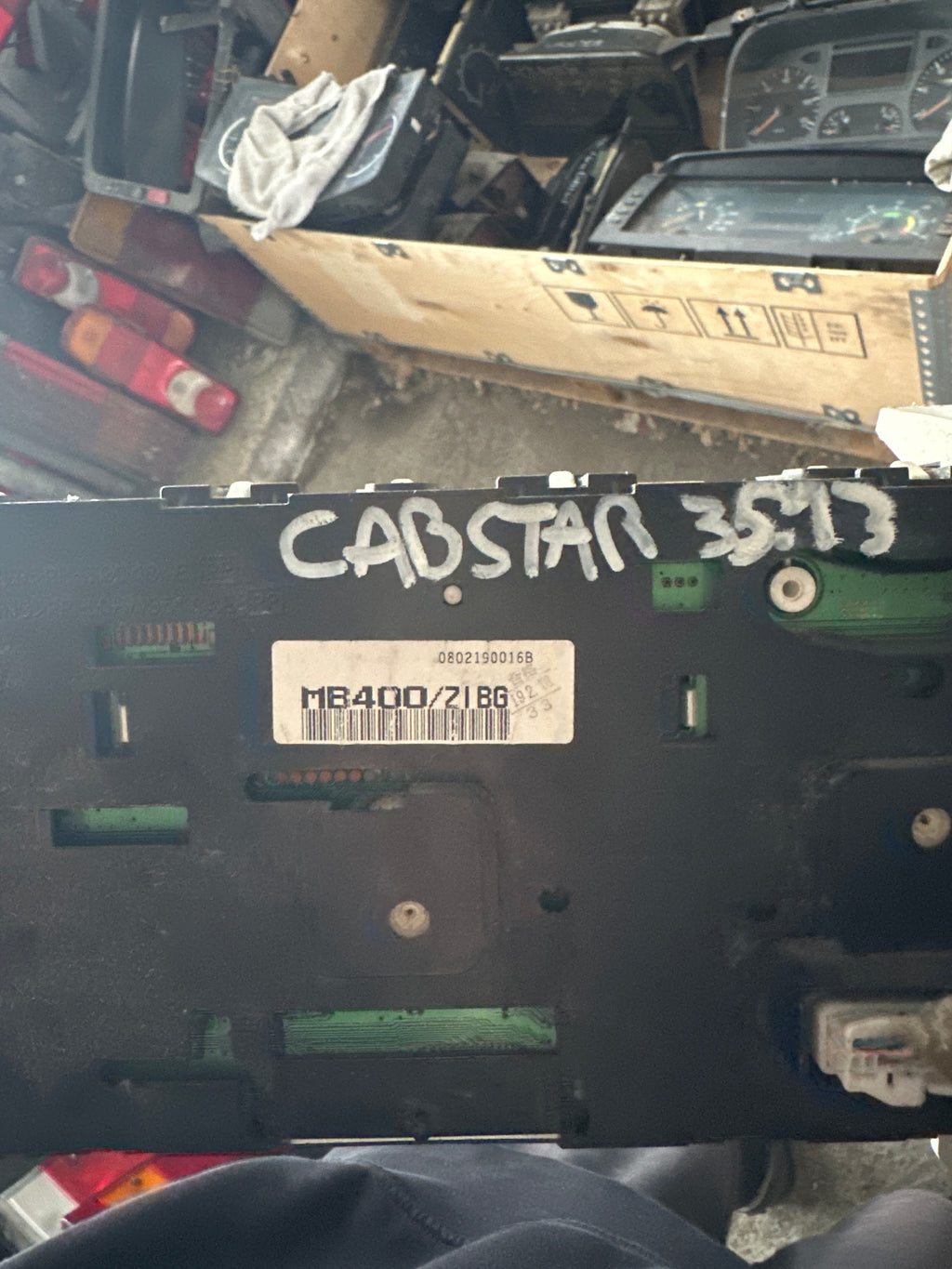 Quadro strumenti Nissan Cabstar 35.13 anno 2008 usato