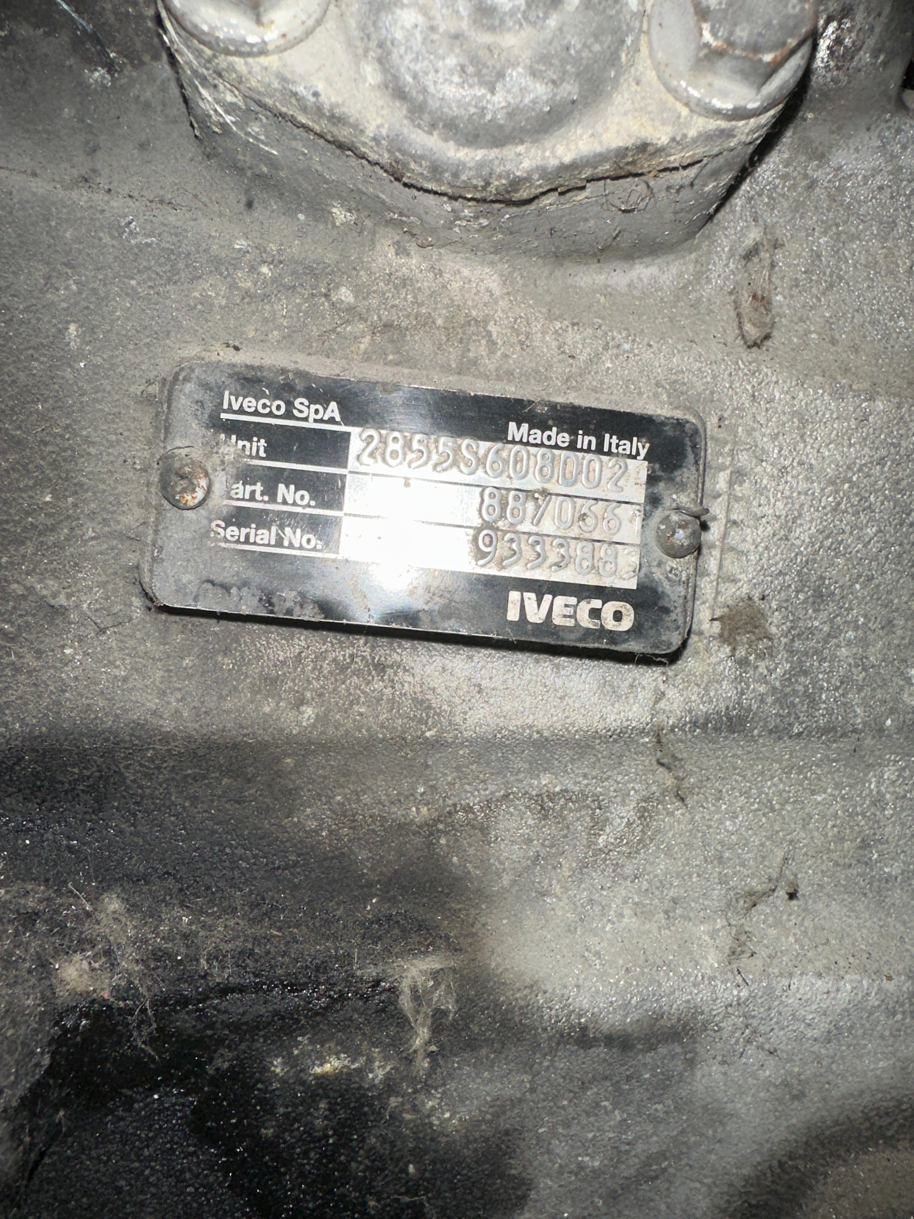 Cambio Iveco Tector 4 cil usato