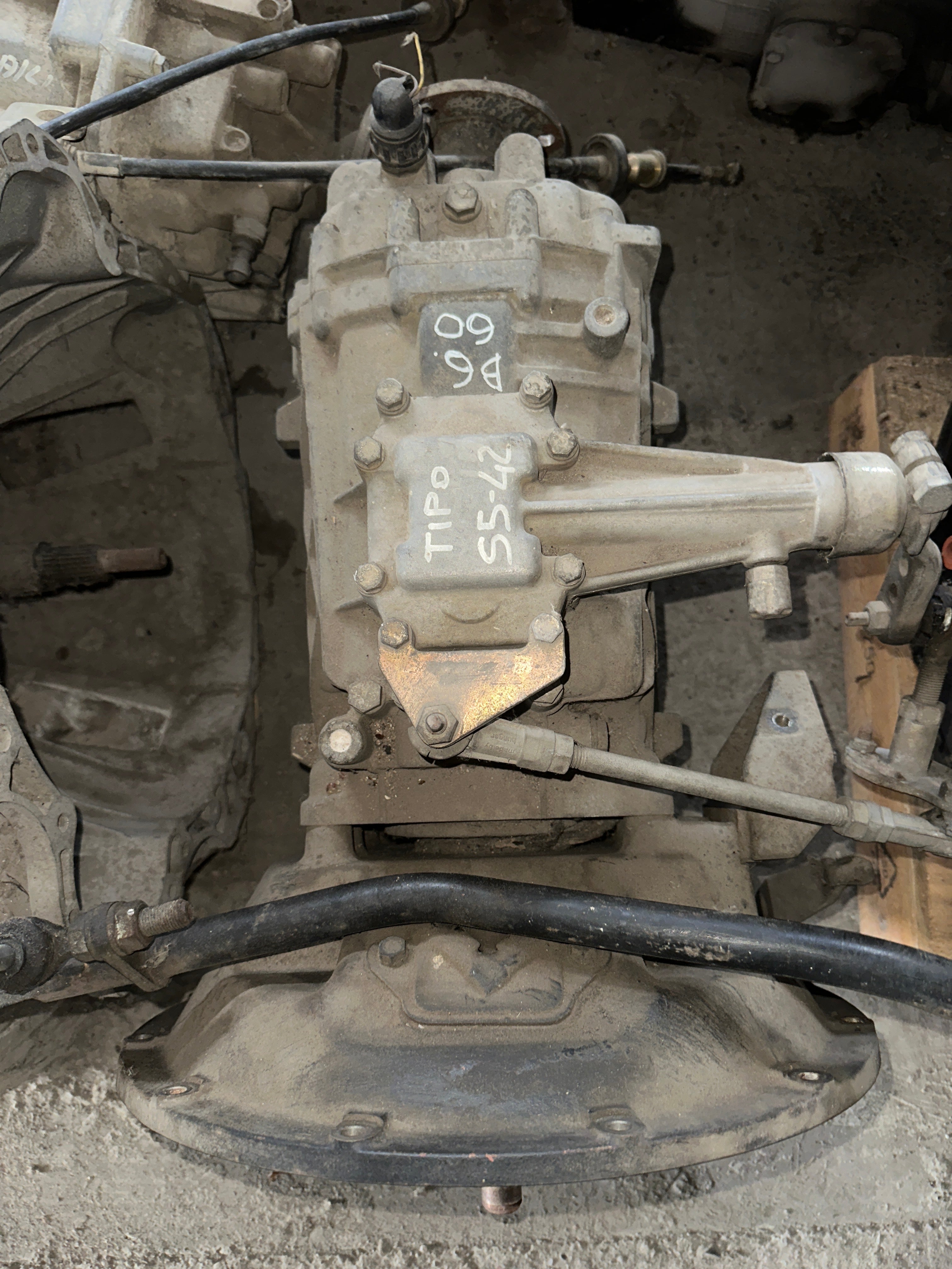 Cambio Nissan tipo ZF usato