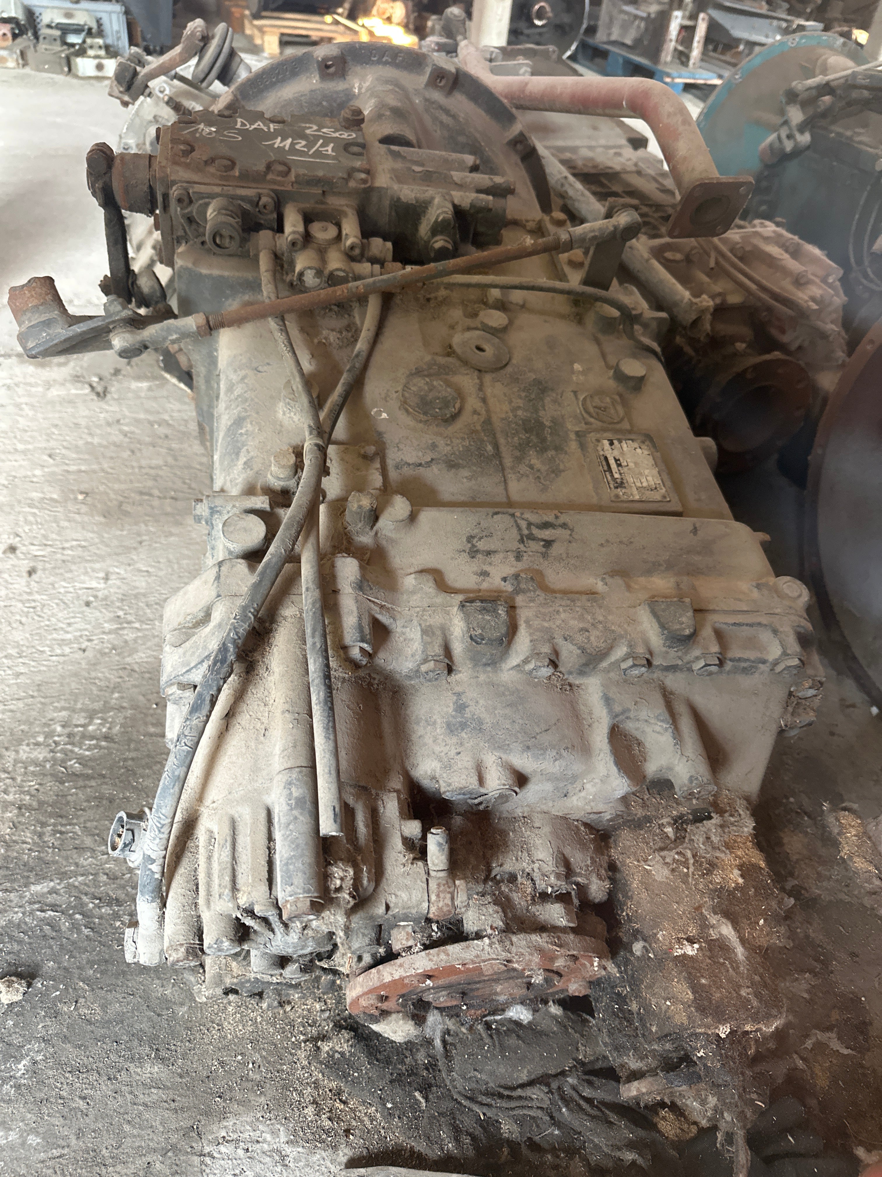 Cambio Daf 2500 tipo ZF usato