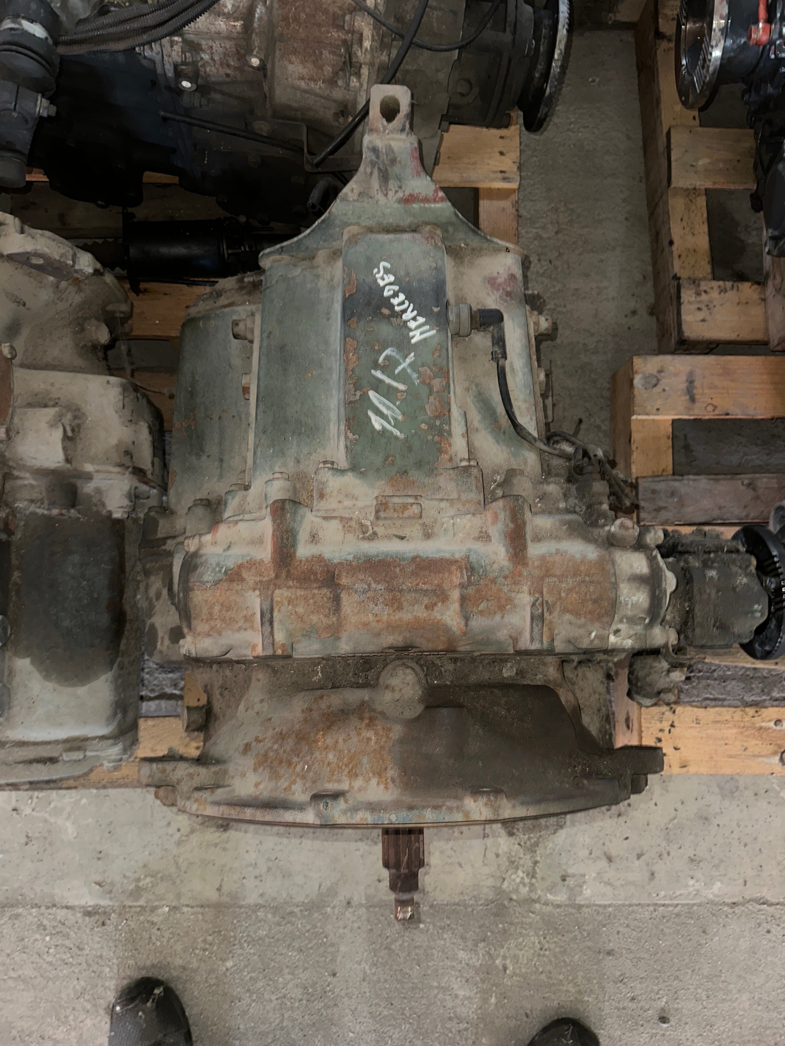 Cambio tipo Mercedes 11.17 usato