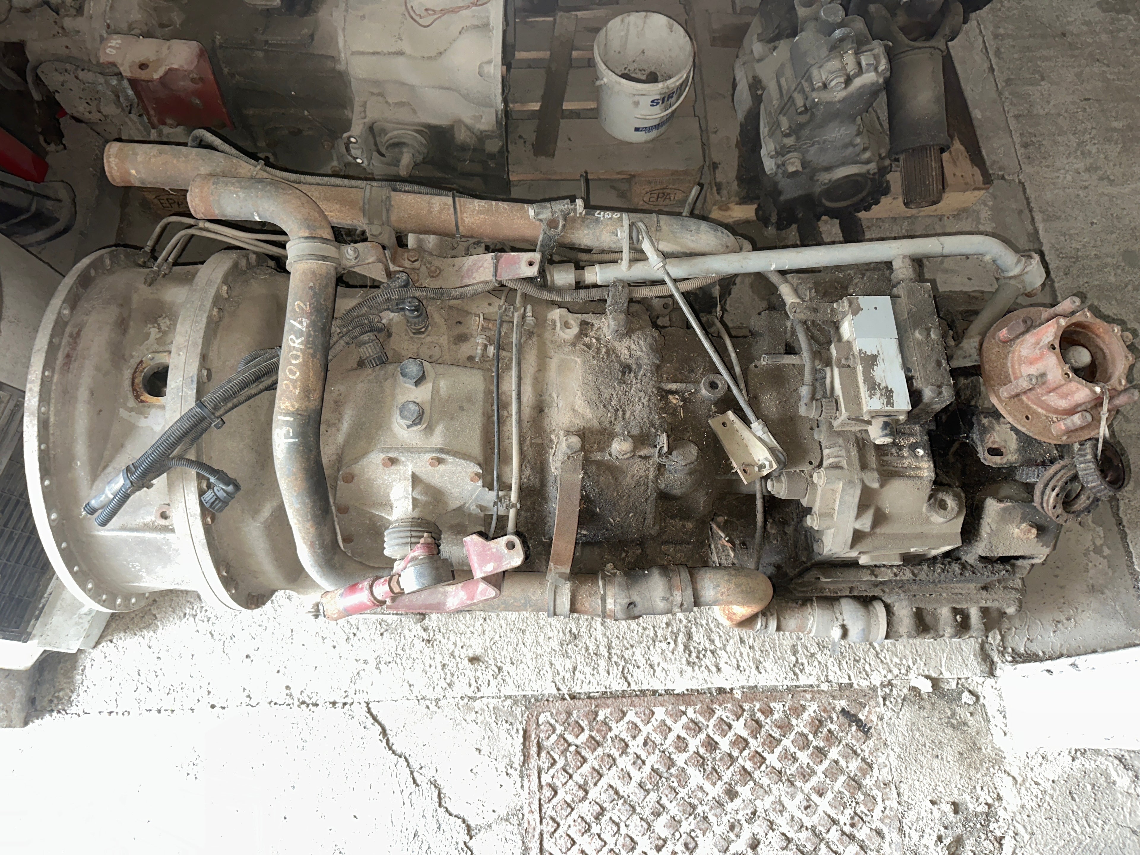 Cambio Renault Premium B18 usato