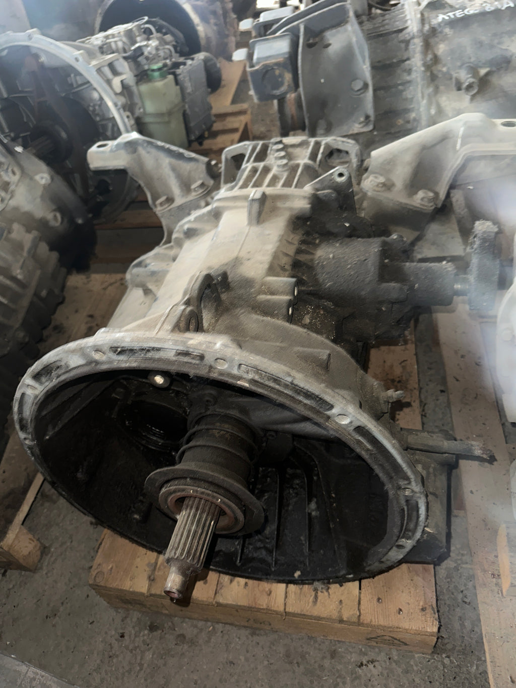 Cambio Mercedes Atego tipo G60.6 usato