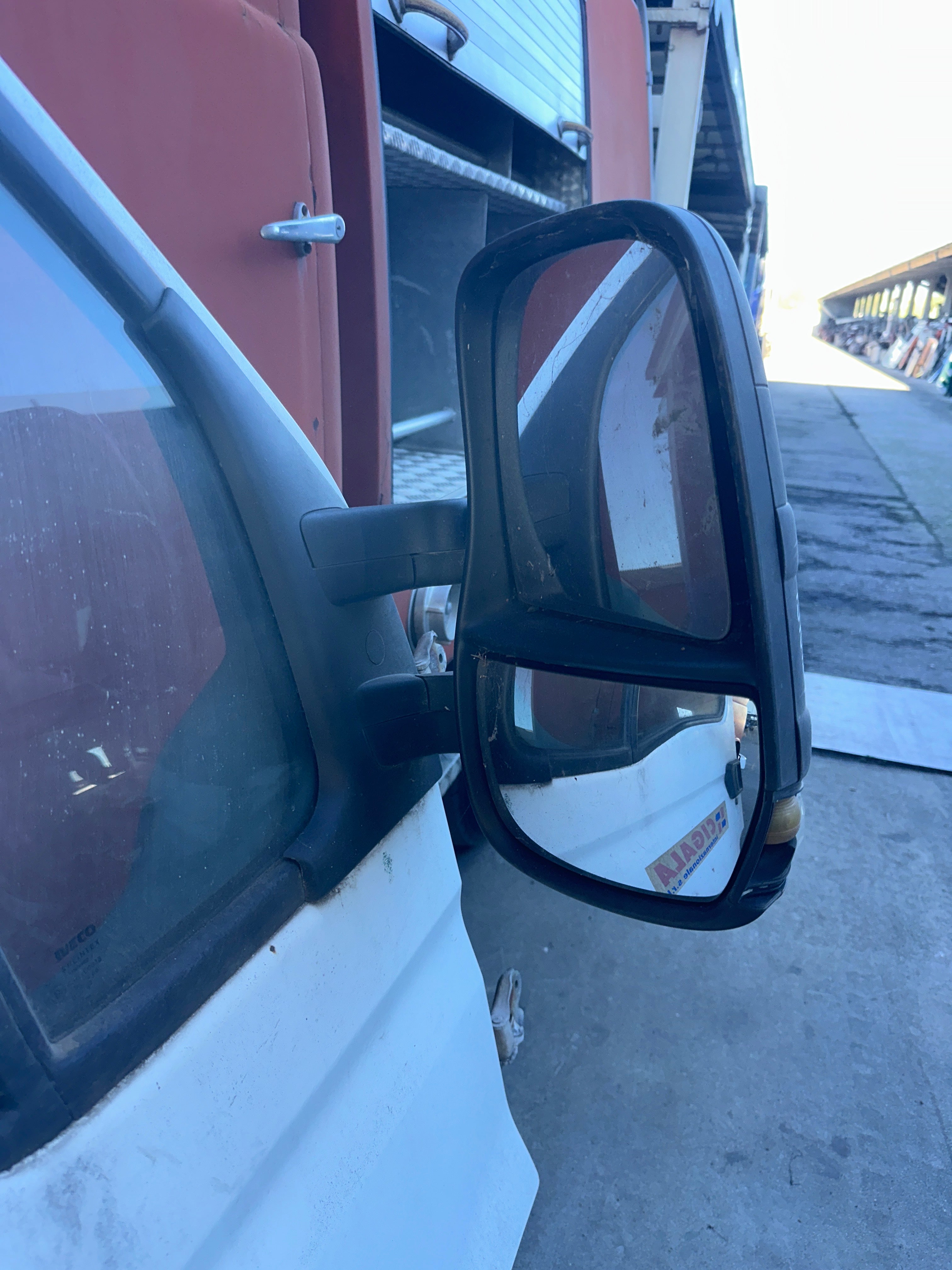 Portiera Iveco Daily Midi Van Lato passeggero completa usata