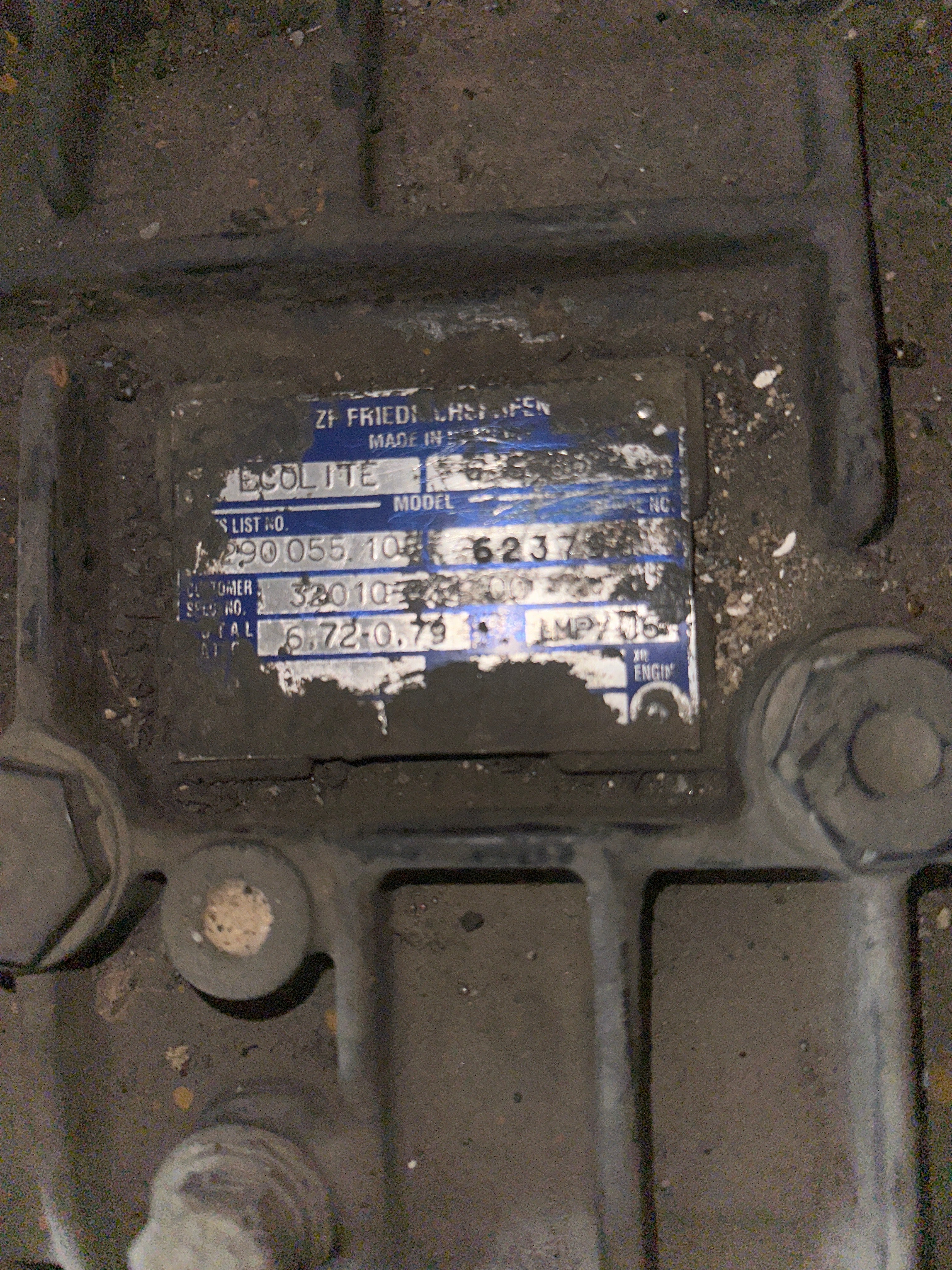 Cambio Nissan tipo ZF Ecolite usato