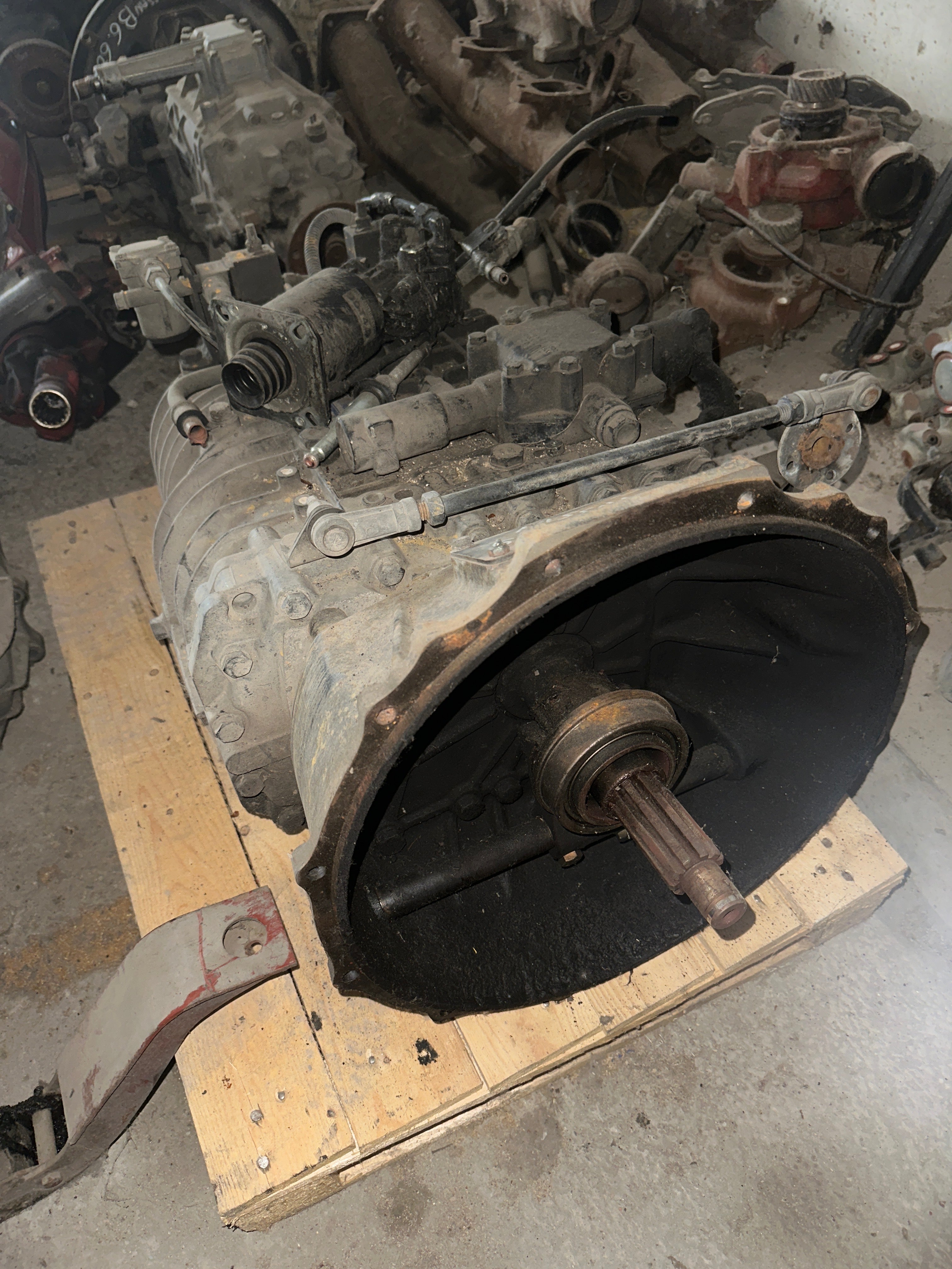 Cambio Nissan tipo ZF Ecolite usato