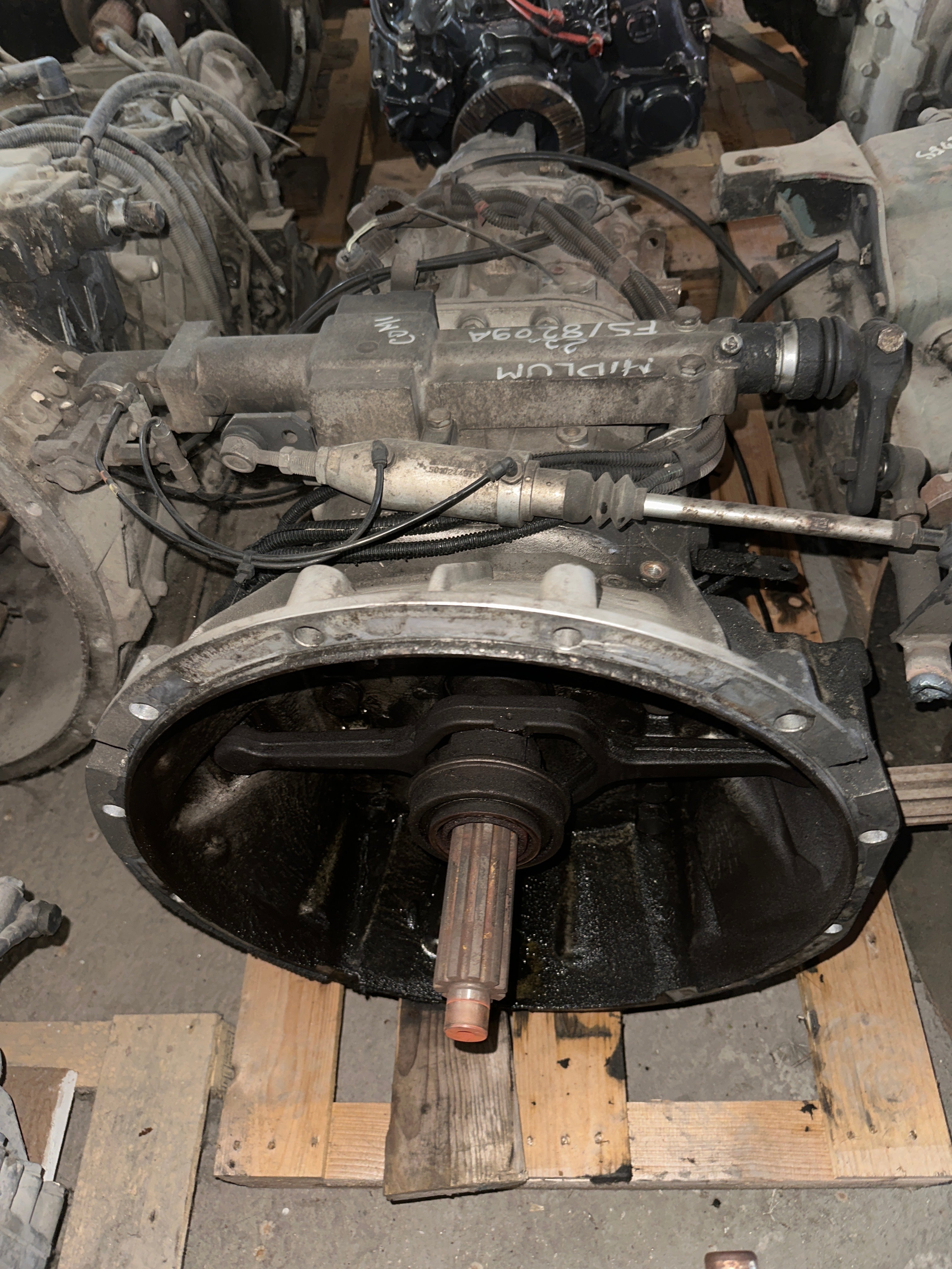 Cambio Renault Midlum 270 tipo Eaton usato