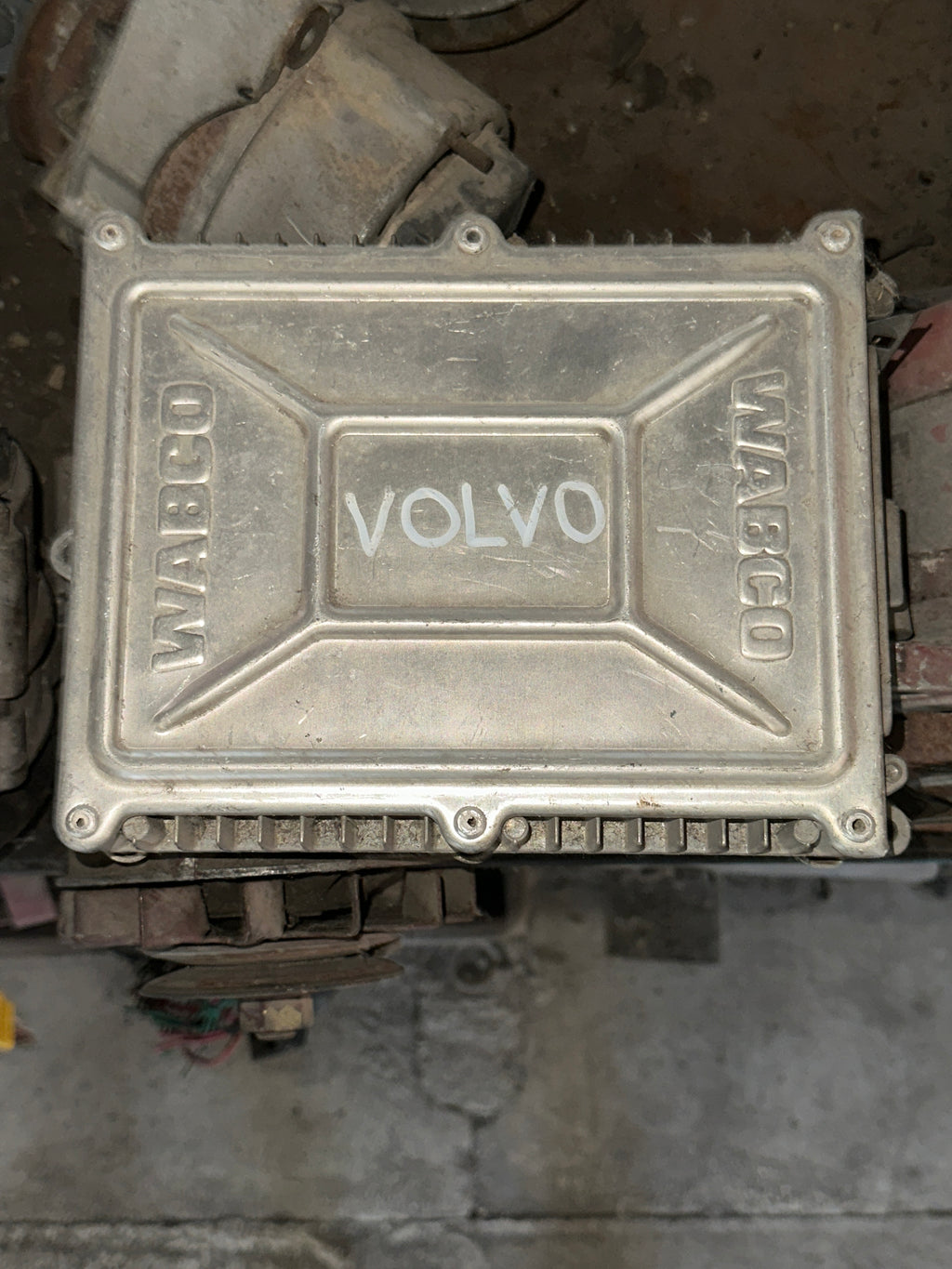 Centralina Volvo 161 0913 Wabco usata