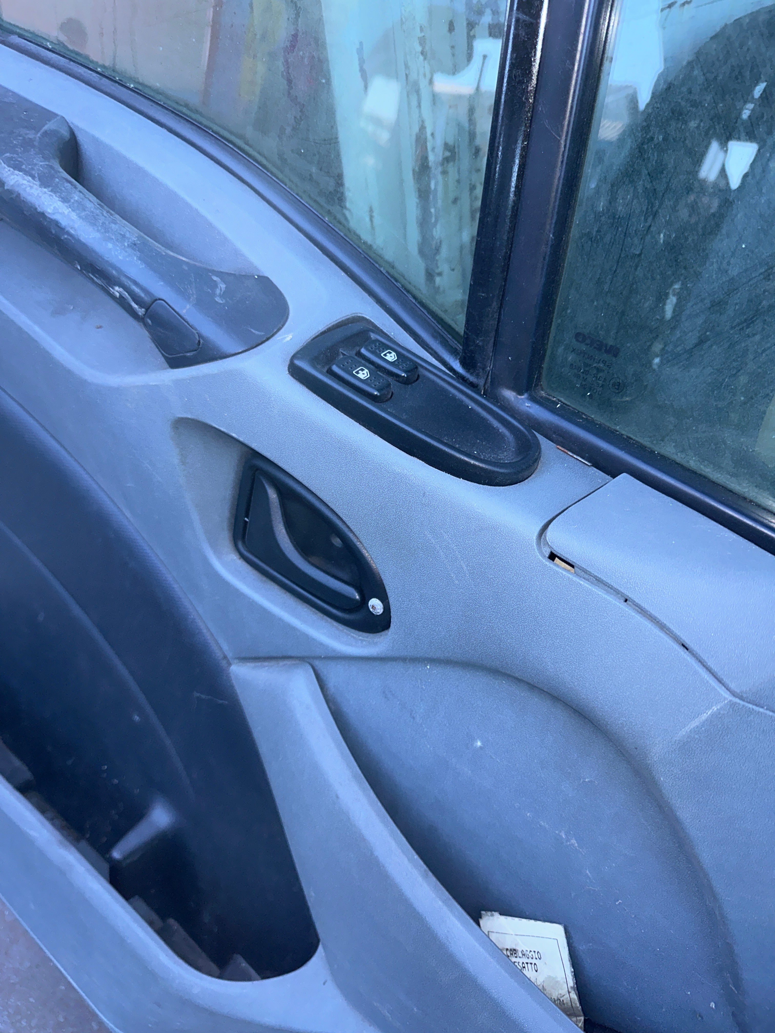 Portiera Iveco Daily Midi Van Lato guida completa usata