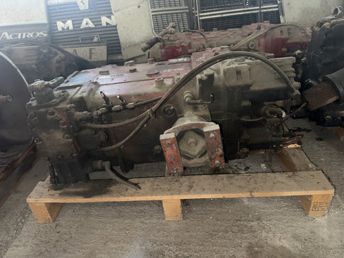 Cambio Iveco 330.36 tipo ZF 16S190/1 usato