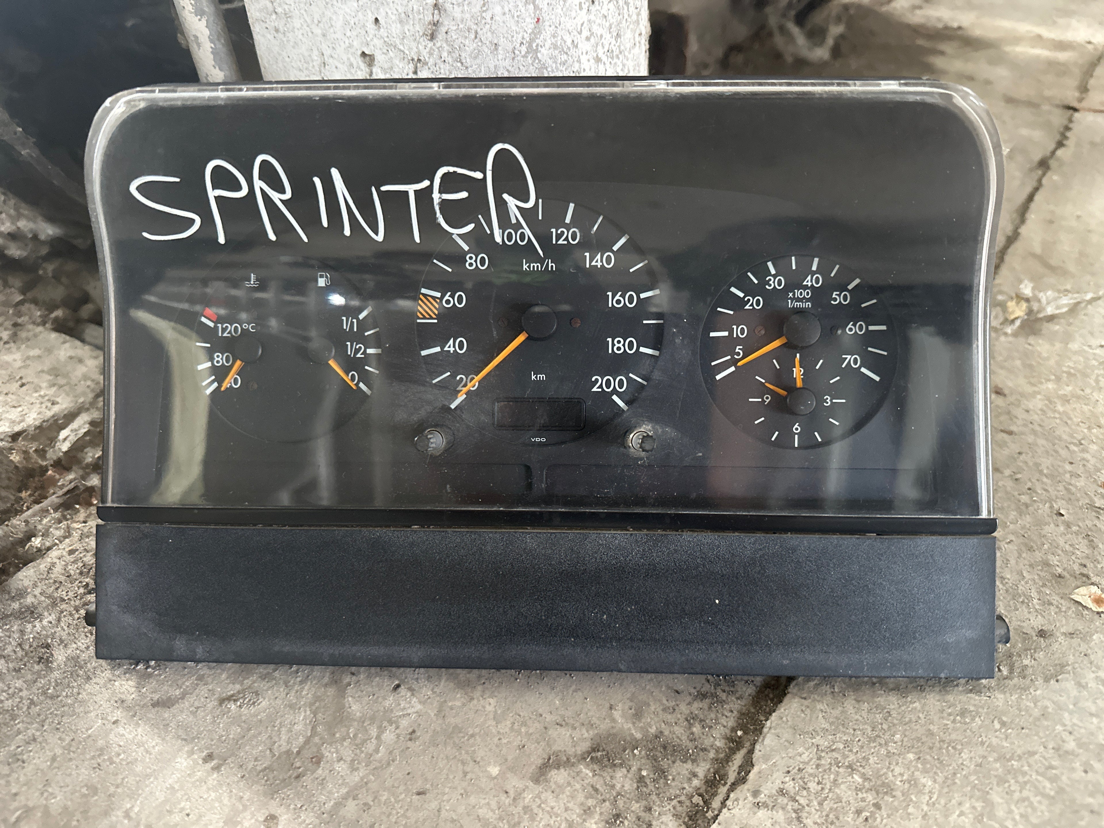 Quadro Strumenti Mercedes Sprinter 1999 usato