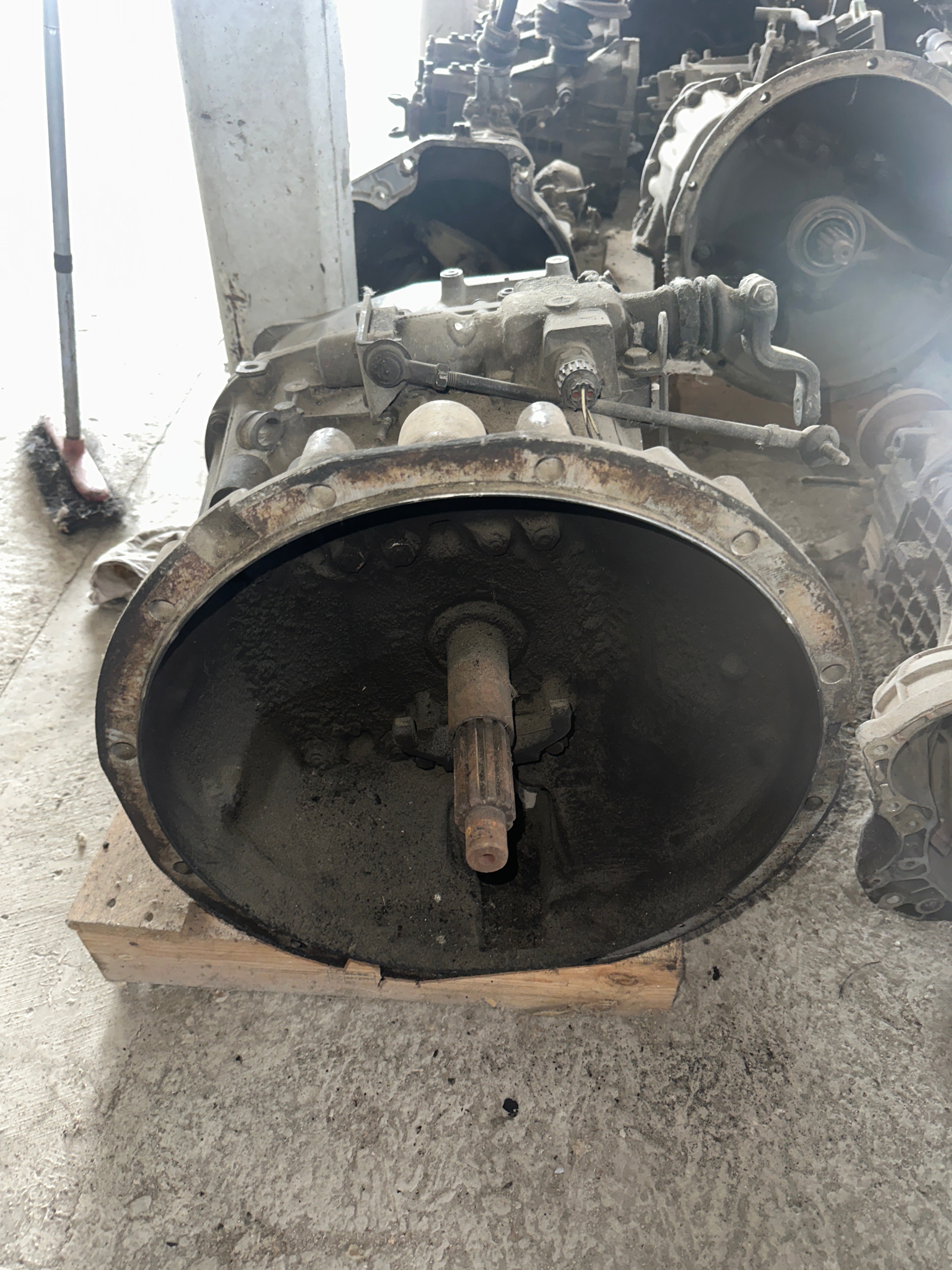 Cambio Renault Midlum 210 tipo Eaton usato