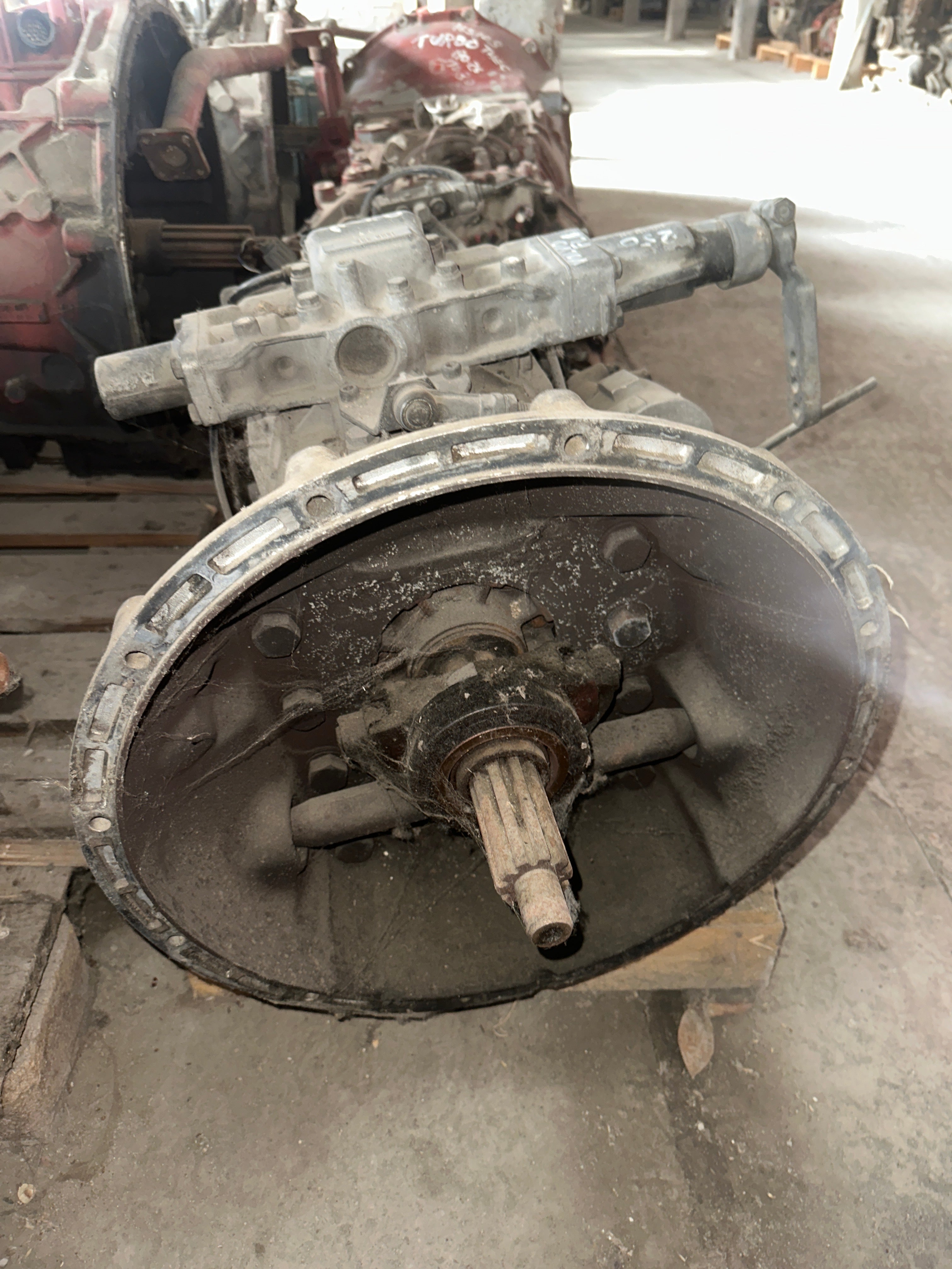 Cambio Volvo FL6/FL250 usato
